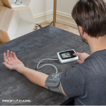 Asinsspiediena mērītājs Proficare BMG-3019 mērīšanai uz augšdelma