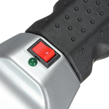 Termoskrāpis automobiļa stikliem