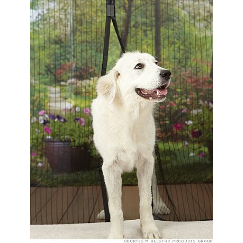 Durvju aizkars pret odiem