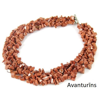 Kaklarota no avanturīna