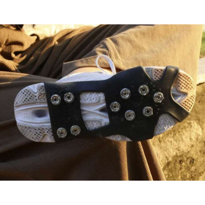 Pretslīdes apavu uzlikas